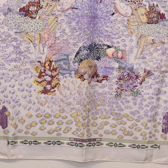 HERMES Carre 90 Scarf ""RENCONTRE OCEANE"" Silk Gray Auth 141551 - Picture 9 of 15